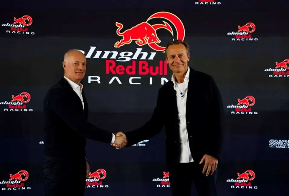 alinghi red bull ernesto bertarelli