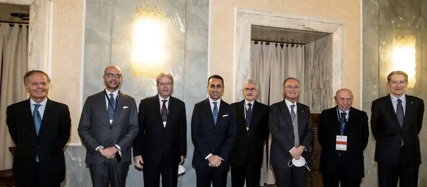 luigi di maio moavero milanesi paolo gentiloni franco frattini giulio terzi angelino alfano massimo dalema lamberto dini 