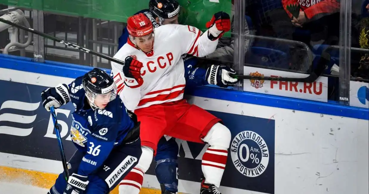 partita russia finlandia hockey