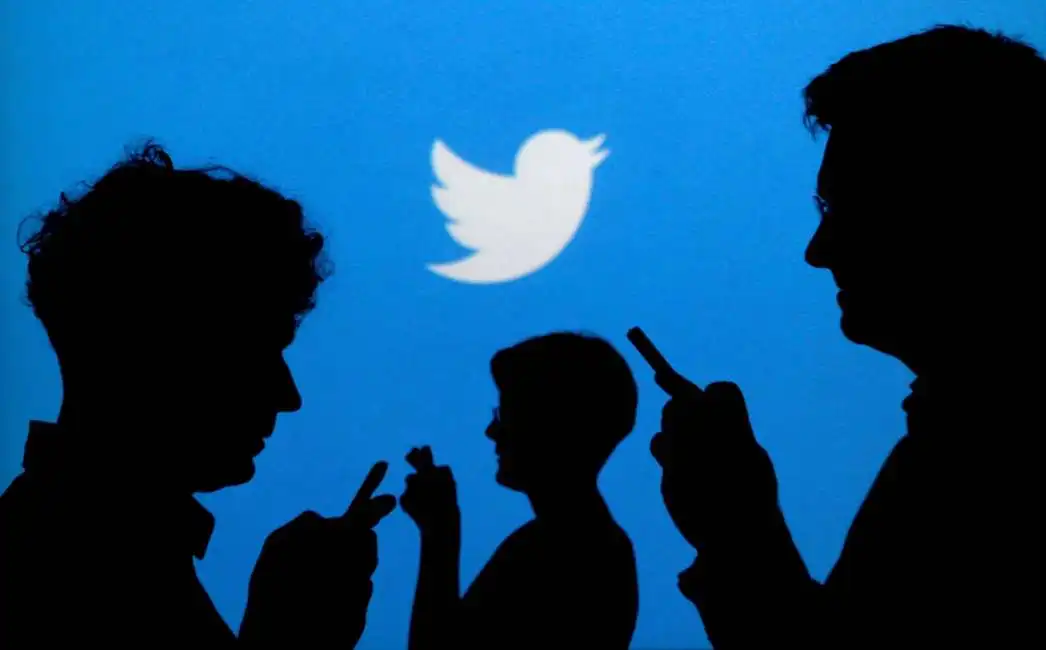 twitter cancella le foto pubblicate senza consenso