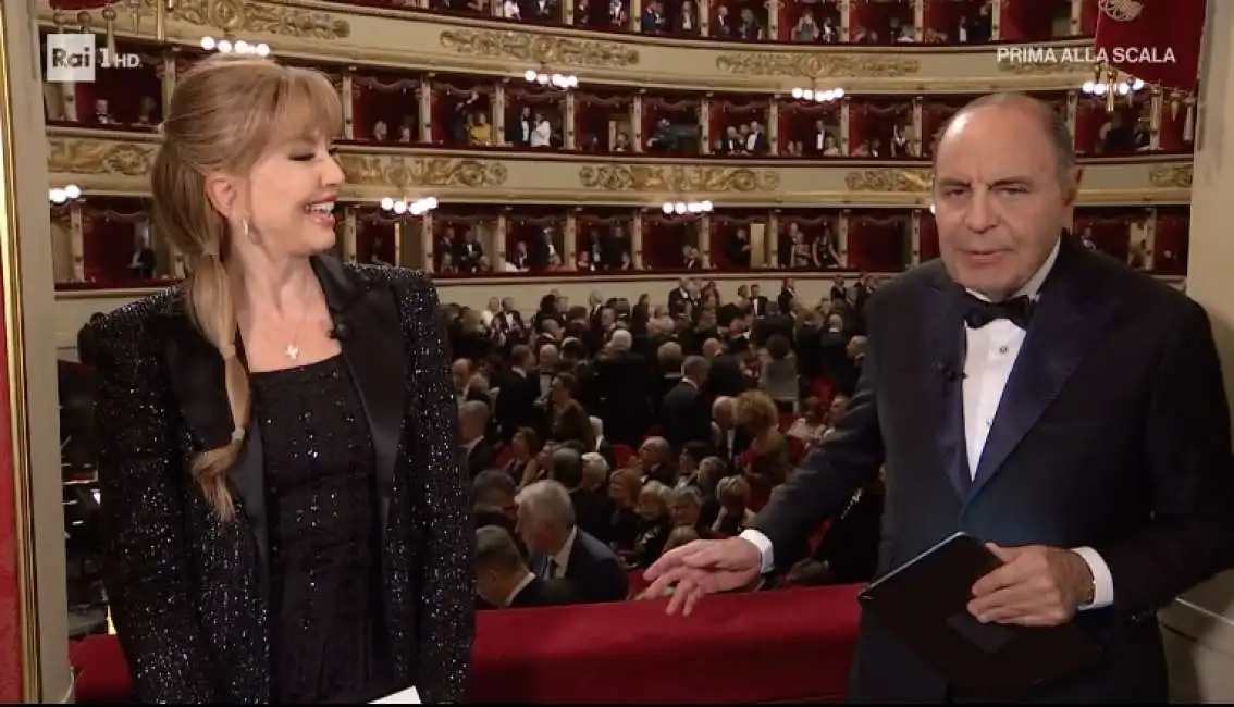 milly carlucci e bruno vespa - prima alla scala 2022 - 3