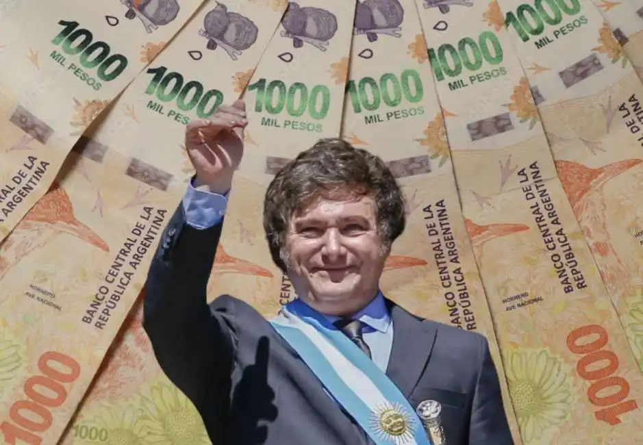 javier milei peso 