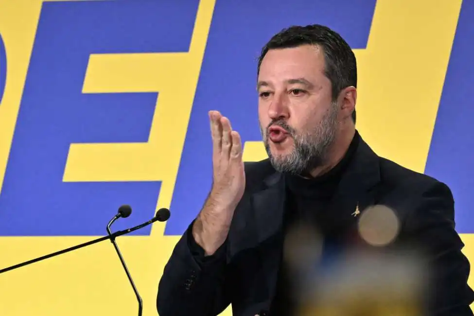 matteo salvini firenze