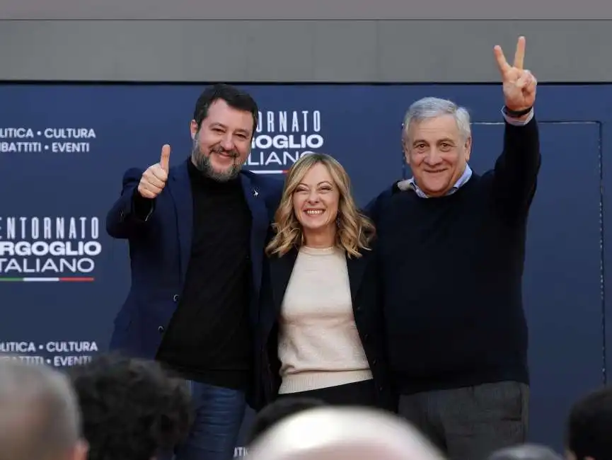 matteo salvini - giorgia meloni - antonio tajani 