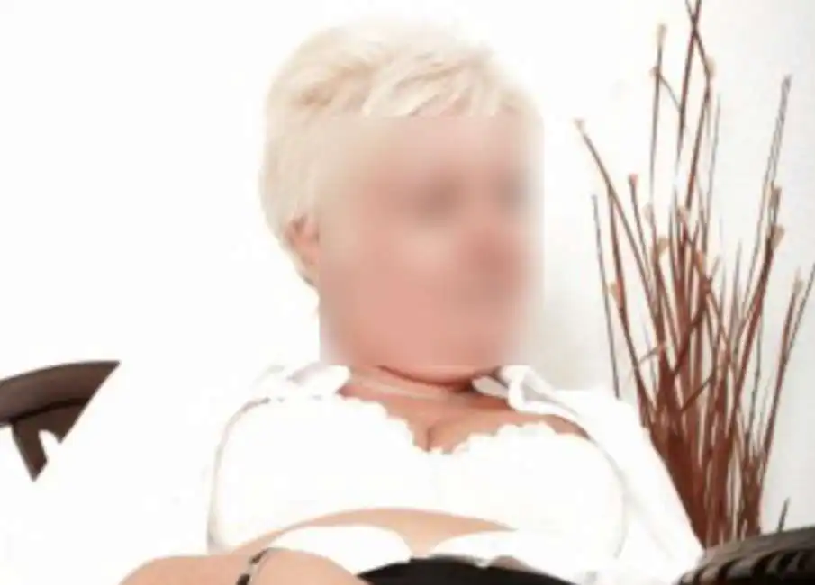 nonna porno vecchia anziana