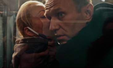 navalny - sfida a putin - clip esclusiva del documentario in onda su nove