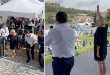 matteo salvini e marine le pen salgono sul prato di pontida